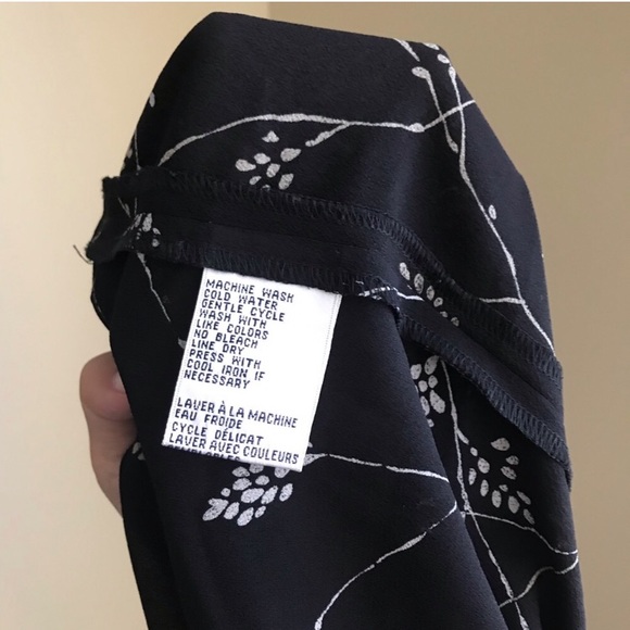 Cute patterned vintage top! - Picture 8 of 8